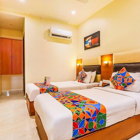 Fabexpress Liwa International Andheri East Hotel Мумбай Екстериор снимка