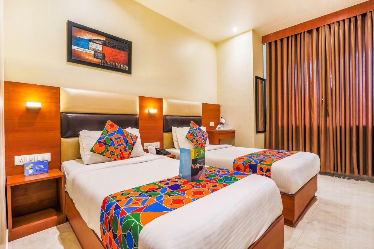 Fabexpress Liwa International Andheri East Hotel Мумбай Екстериор снимка