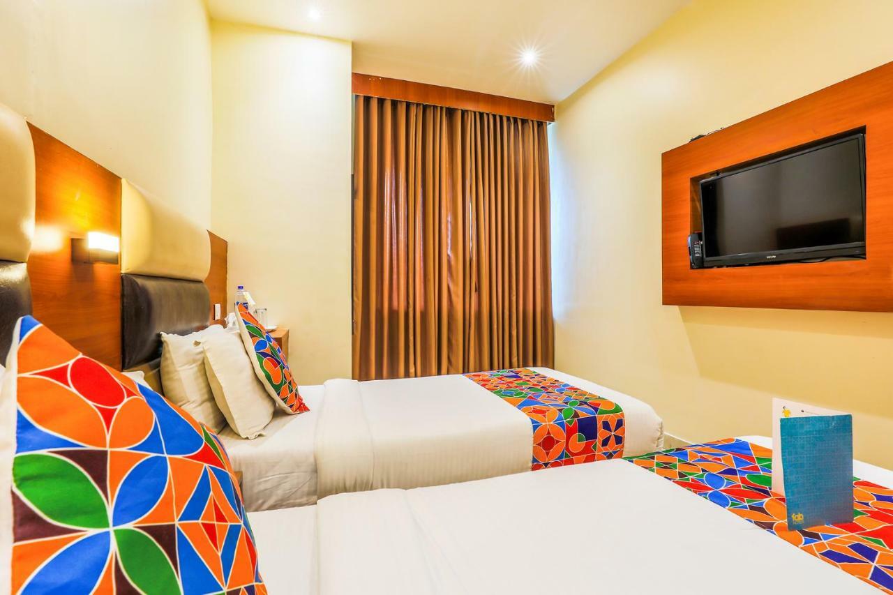 Fabexpress Liwa International Andheri East Hotel Мумбай Екстериор снимка