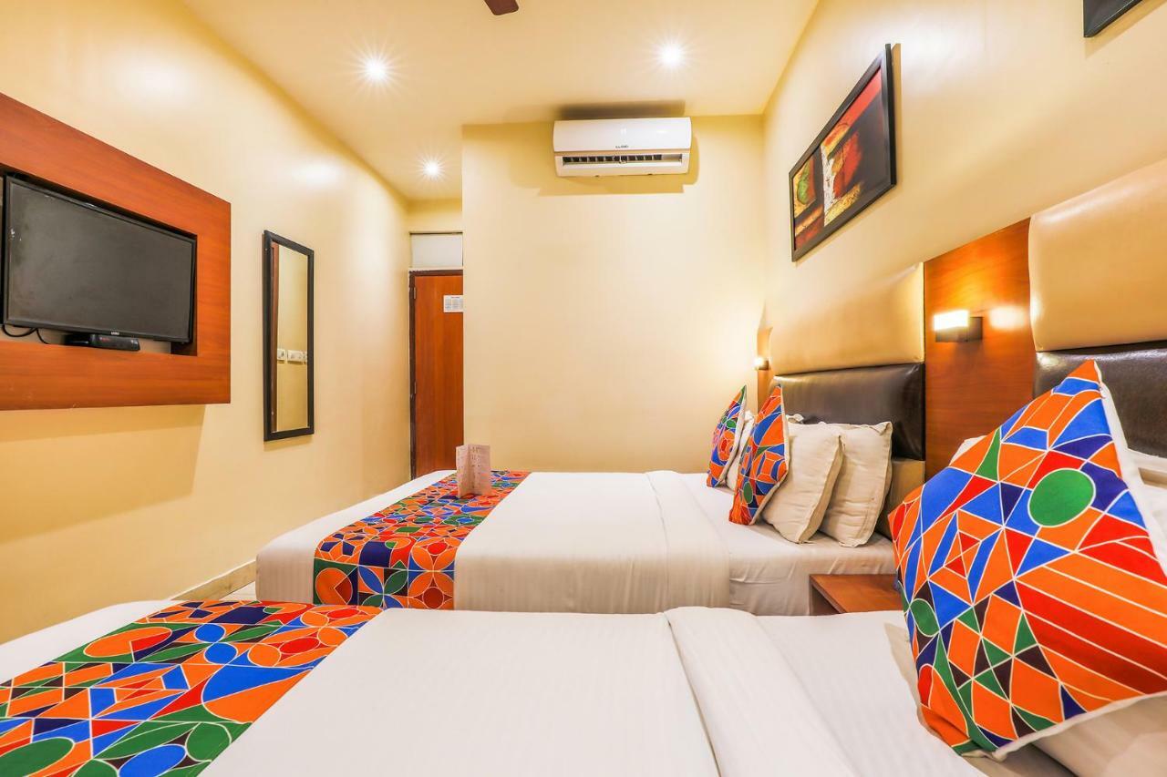 Fabexpress Liwa International Andheri East Hotel Мумбай Екстериор снимка